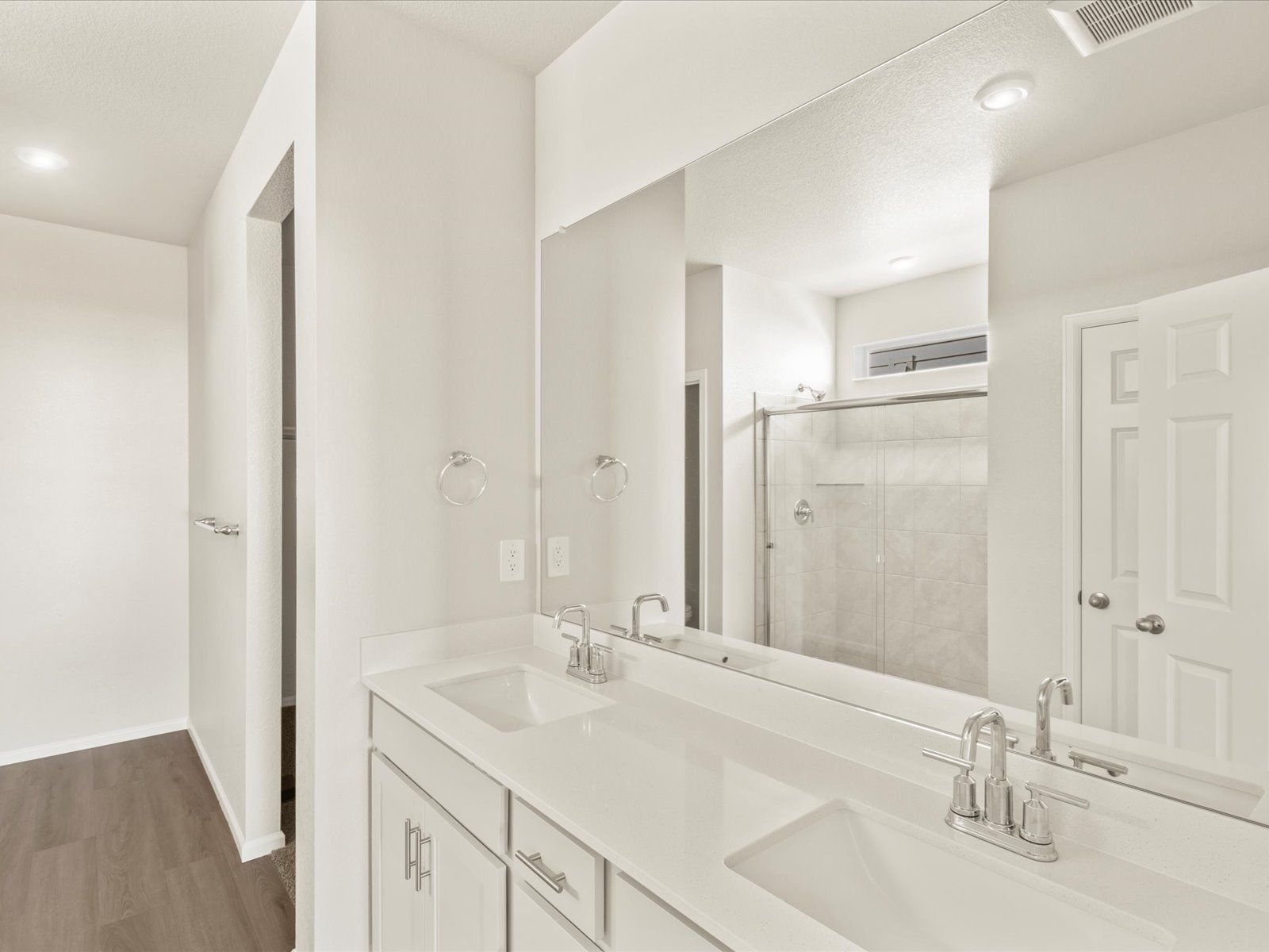 The Cherry Creek floorplan interior image taken at a Meritage Homes community in Northern, CO.