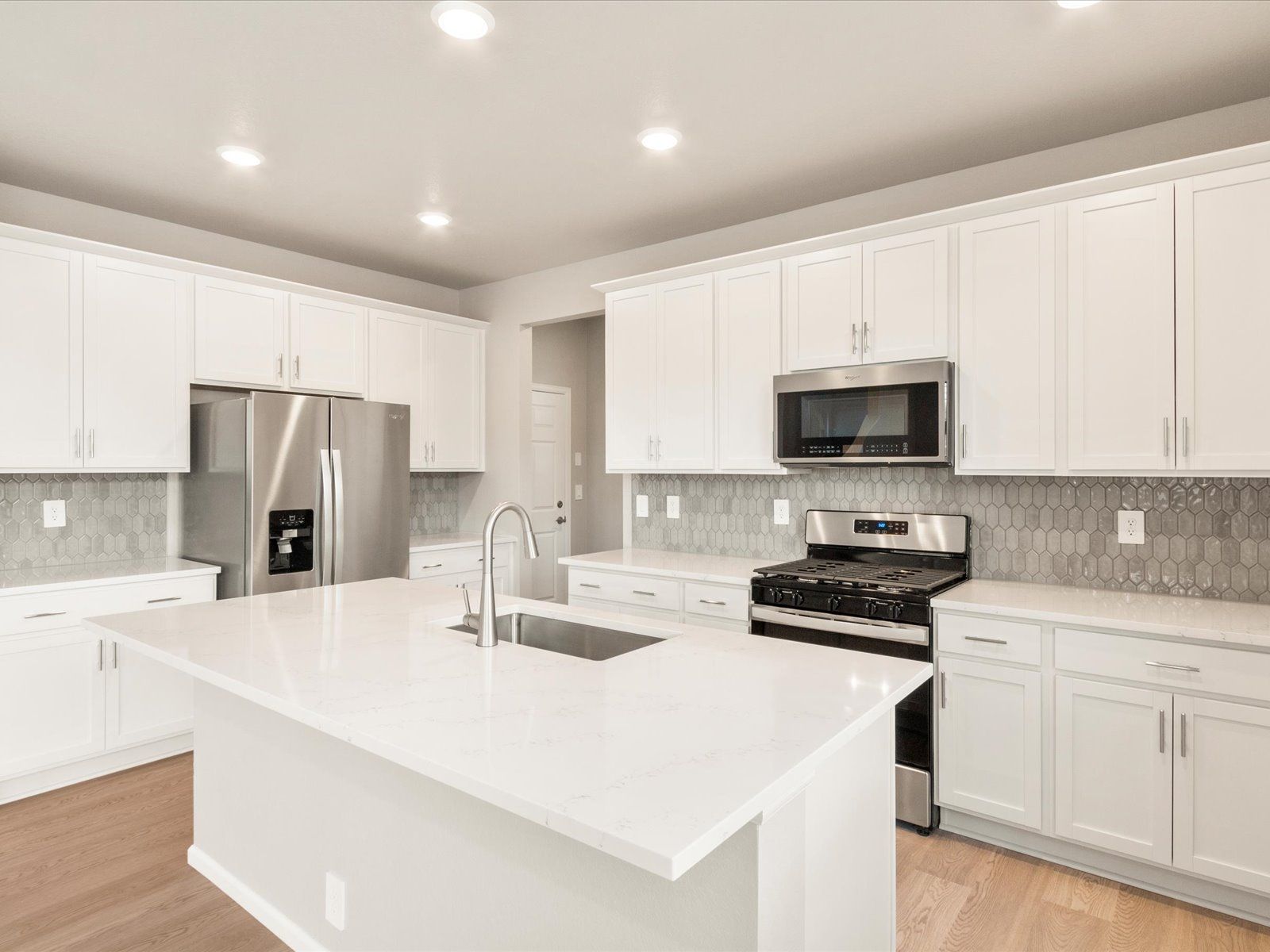 2704 72Nd Ave Court. Greeley, CO 80634