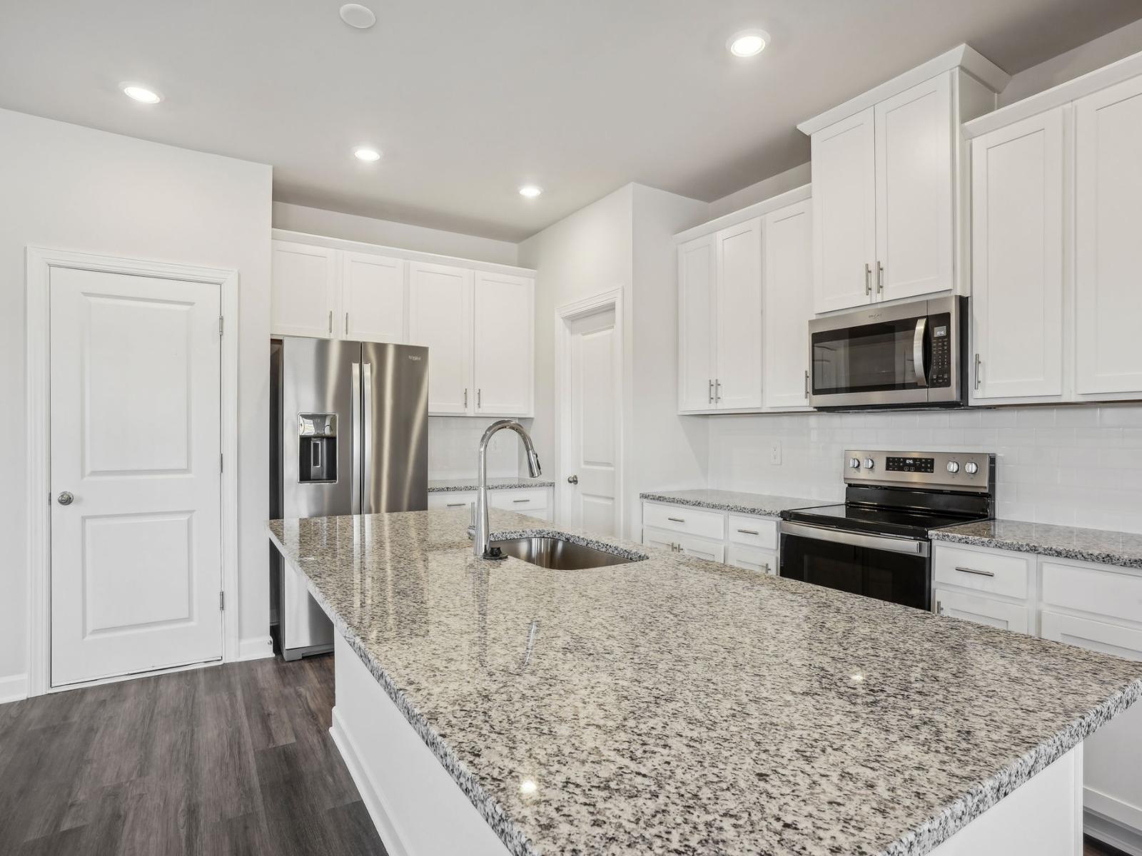 With an oversized kitchen counter, you'll never run out of room to cook and bake.