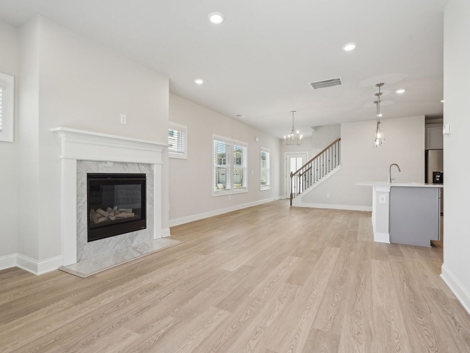 The Roswell floorplan with the Modern Glam - Stone interior package.