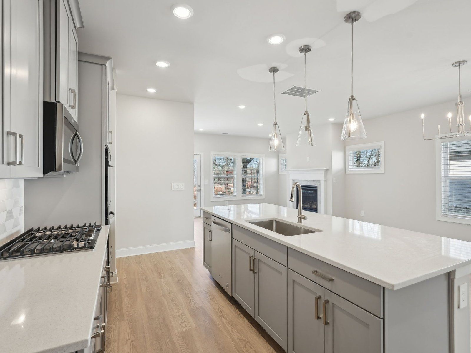 The Roswell floorplan with the Modern Glam - Stone interior package.