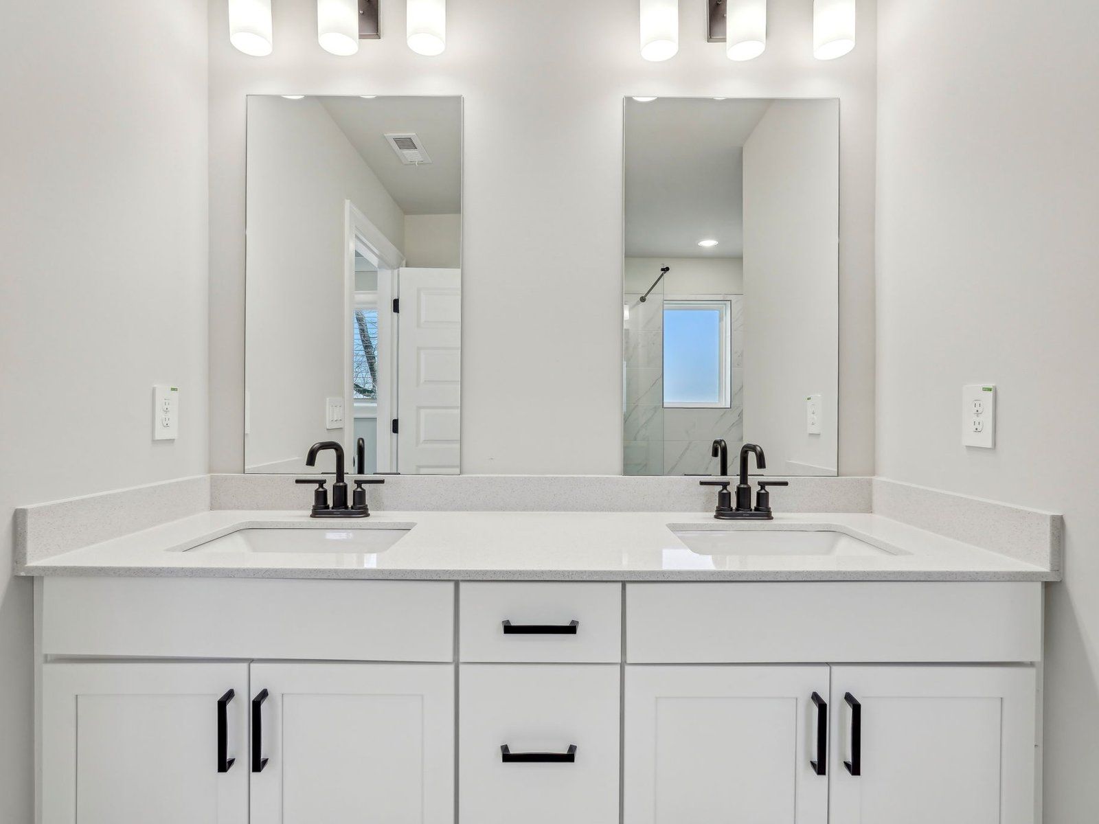 The Dallas floorplan with the Timeless Contract Collection interior package.
