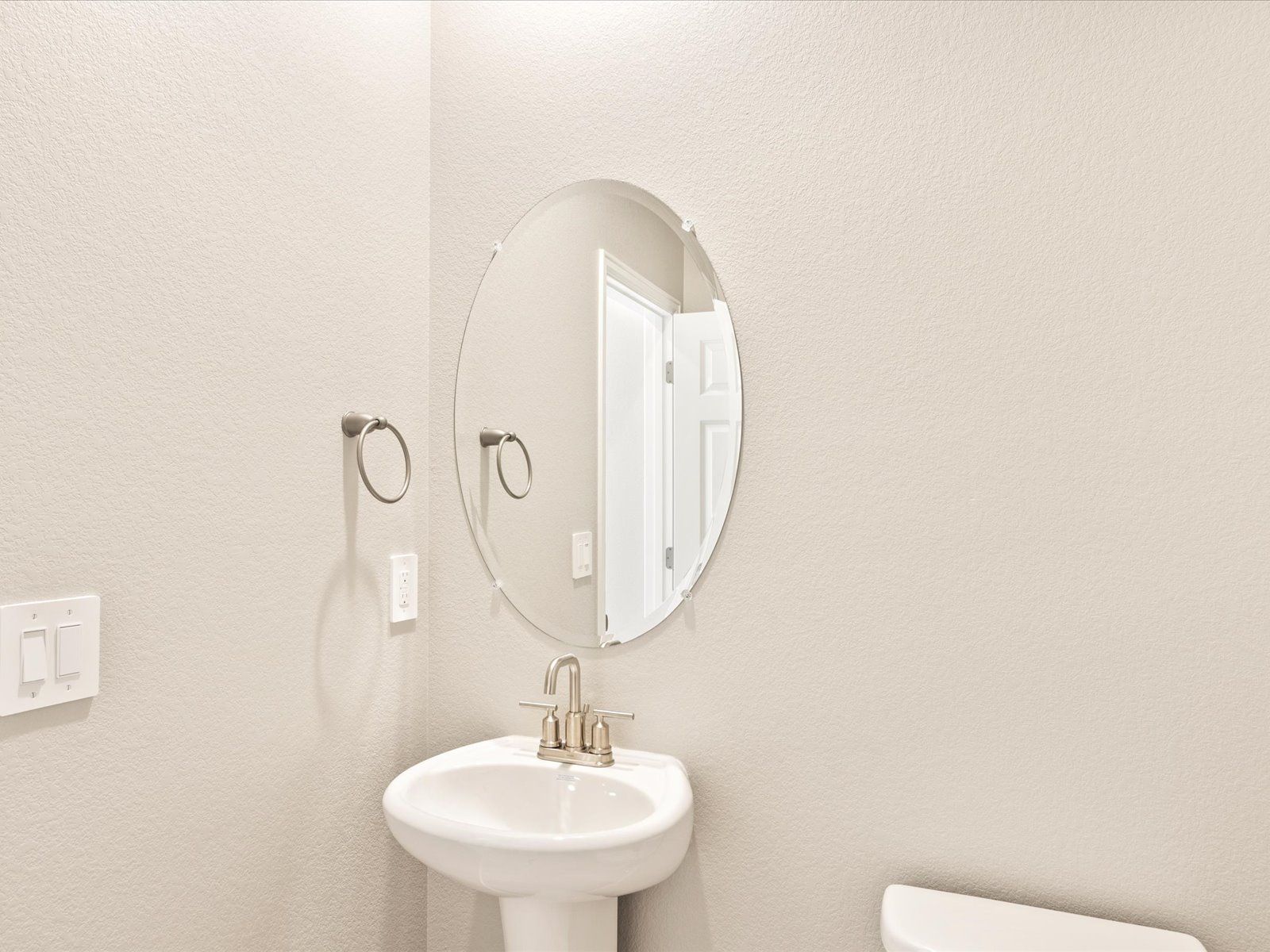 The Dillon floorplan interior images taken at Hidden Valley a Meritage Homes community.