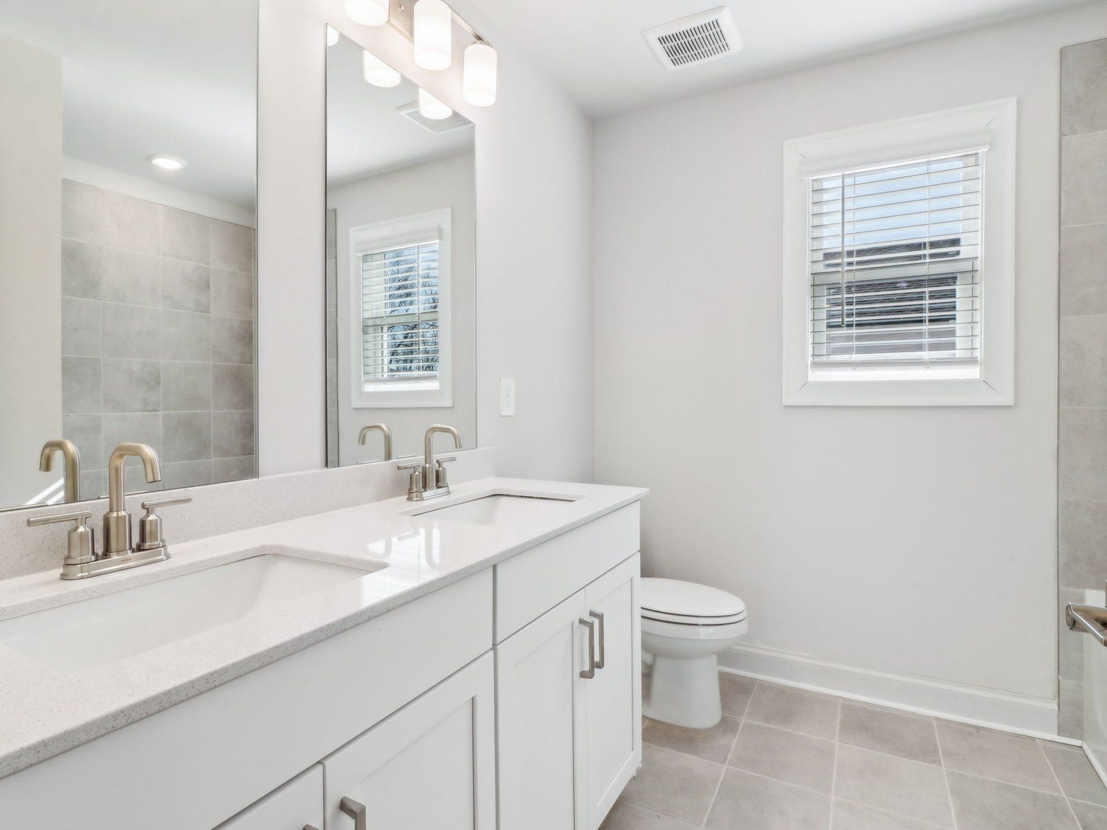 The Paisley floorplan with the Bold Sophistication interior package.