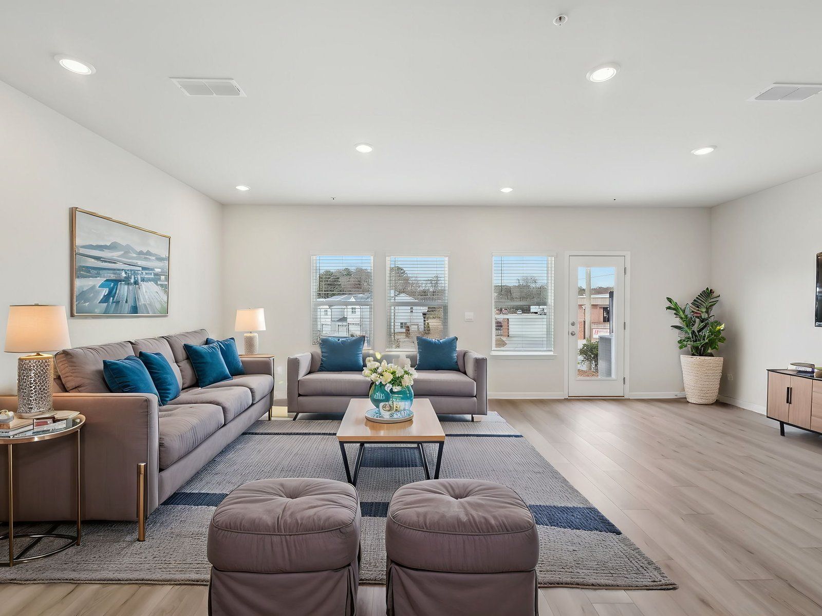 The Jade floorplan with the Charm White interior package.