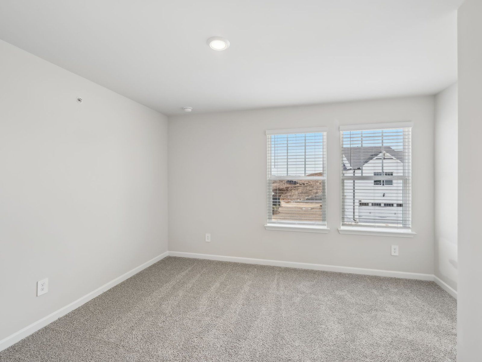 The Jade floorplan with the Charm White interior package.
