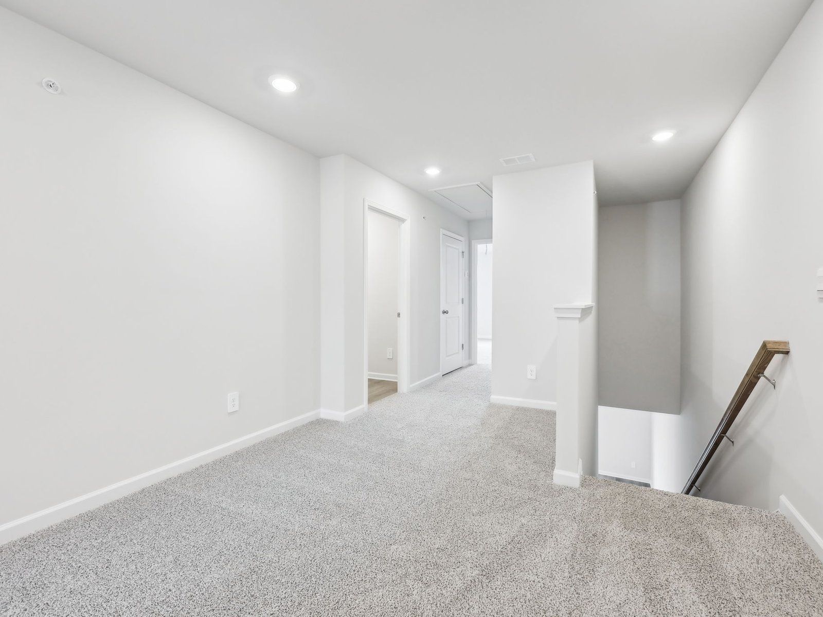 The Jade End Unit floorplan with the Elemental Frost interior package.