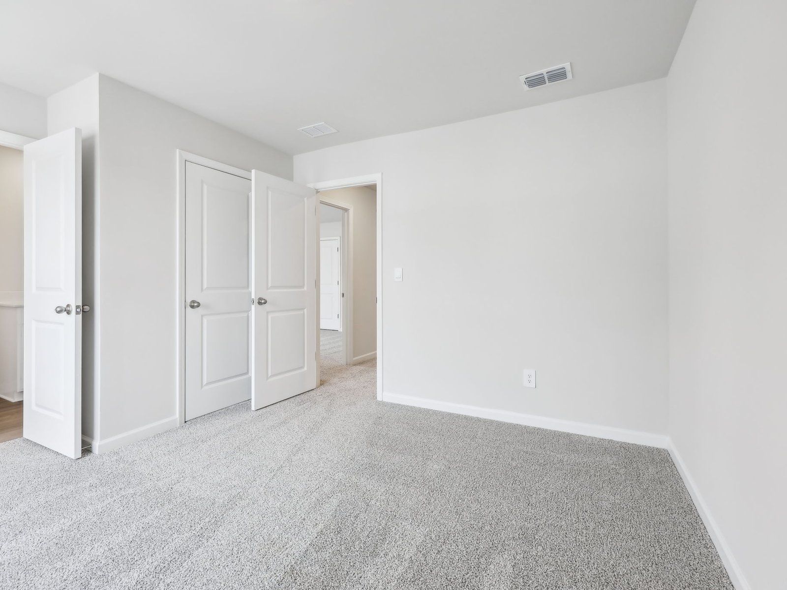 The Jade End Unit floorplan with the Elemental Frost interior package.