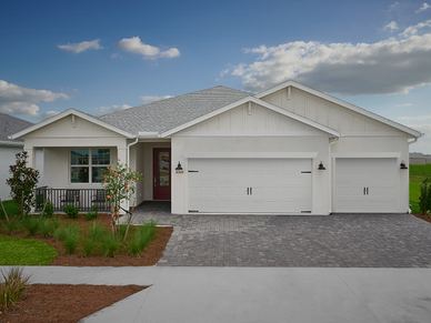 Exterior of the F elevation of the Willet floorplan modeled Crescent Lakes at Babcock Ranch