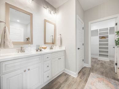 Primary bathroom in the Decatur floorplan at a Meritage Homes community in Gulfport, MS.