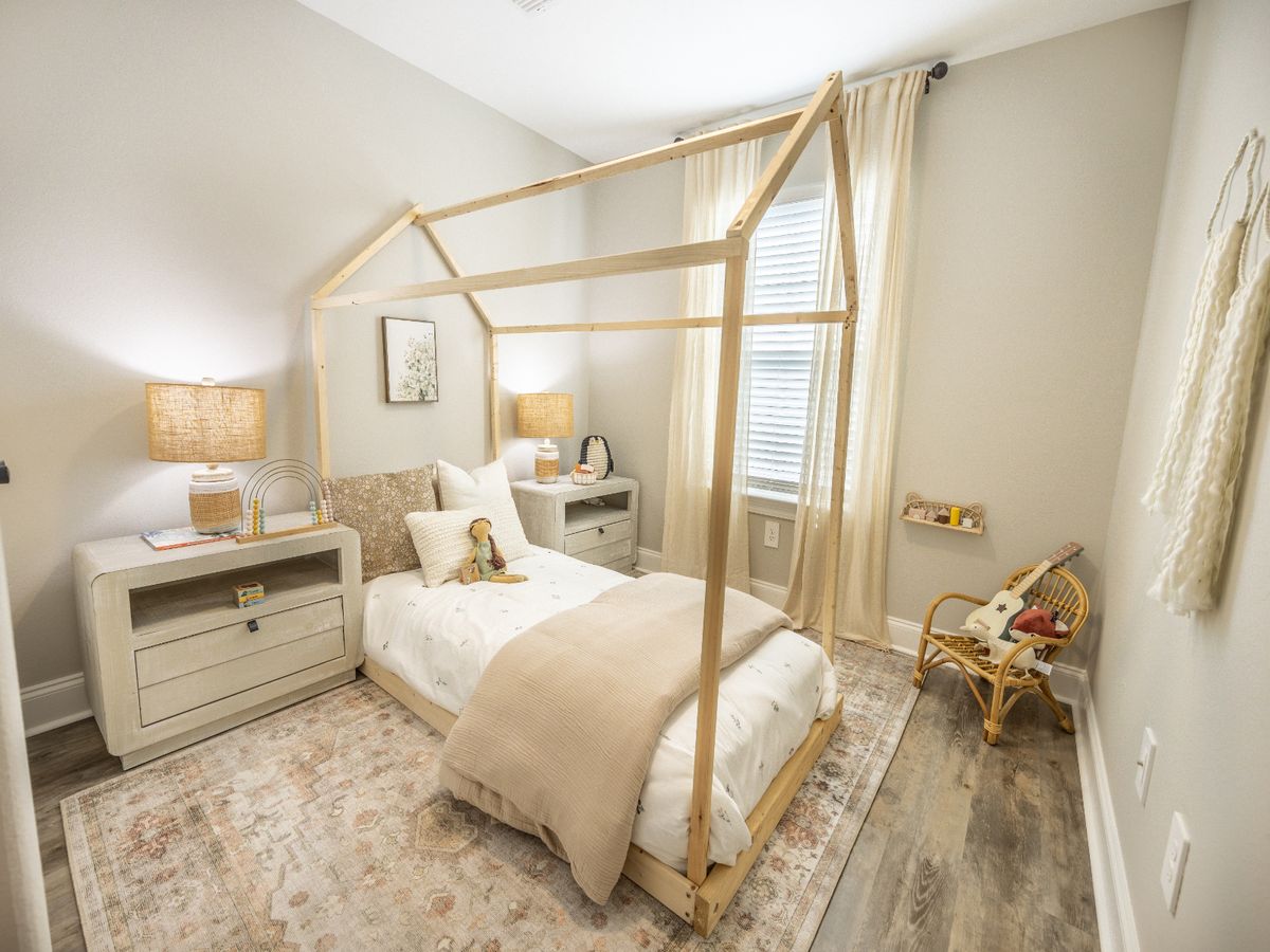 Secondary bedroom in the Decatur floorplan at a Meritage Homes community in Gulfport, MS.