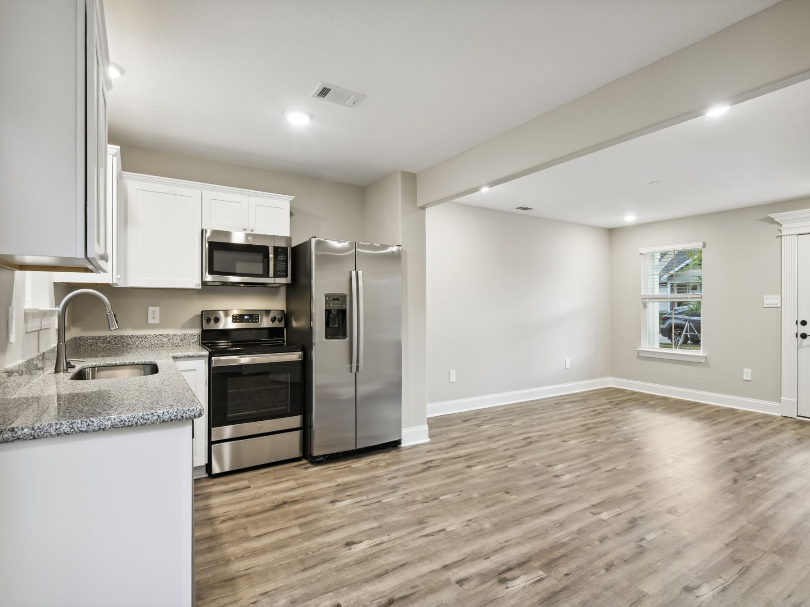 Kitchen in the Parker floorplan at a Meritage Homes community in Gulfport, MS.