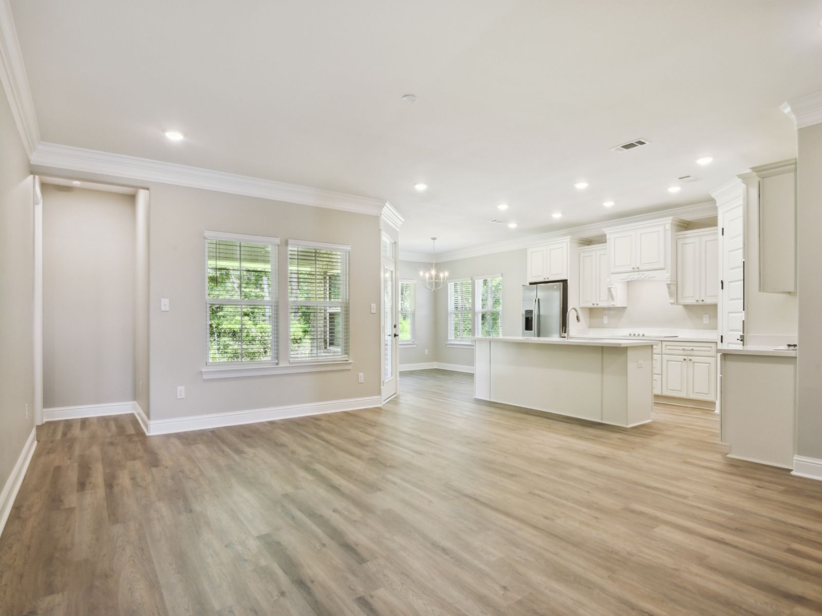 Great room in the Jules floorplan at a Meritage Homes community in Gulfport, MS.