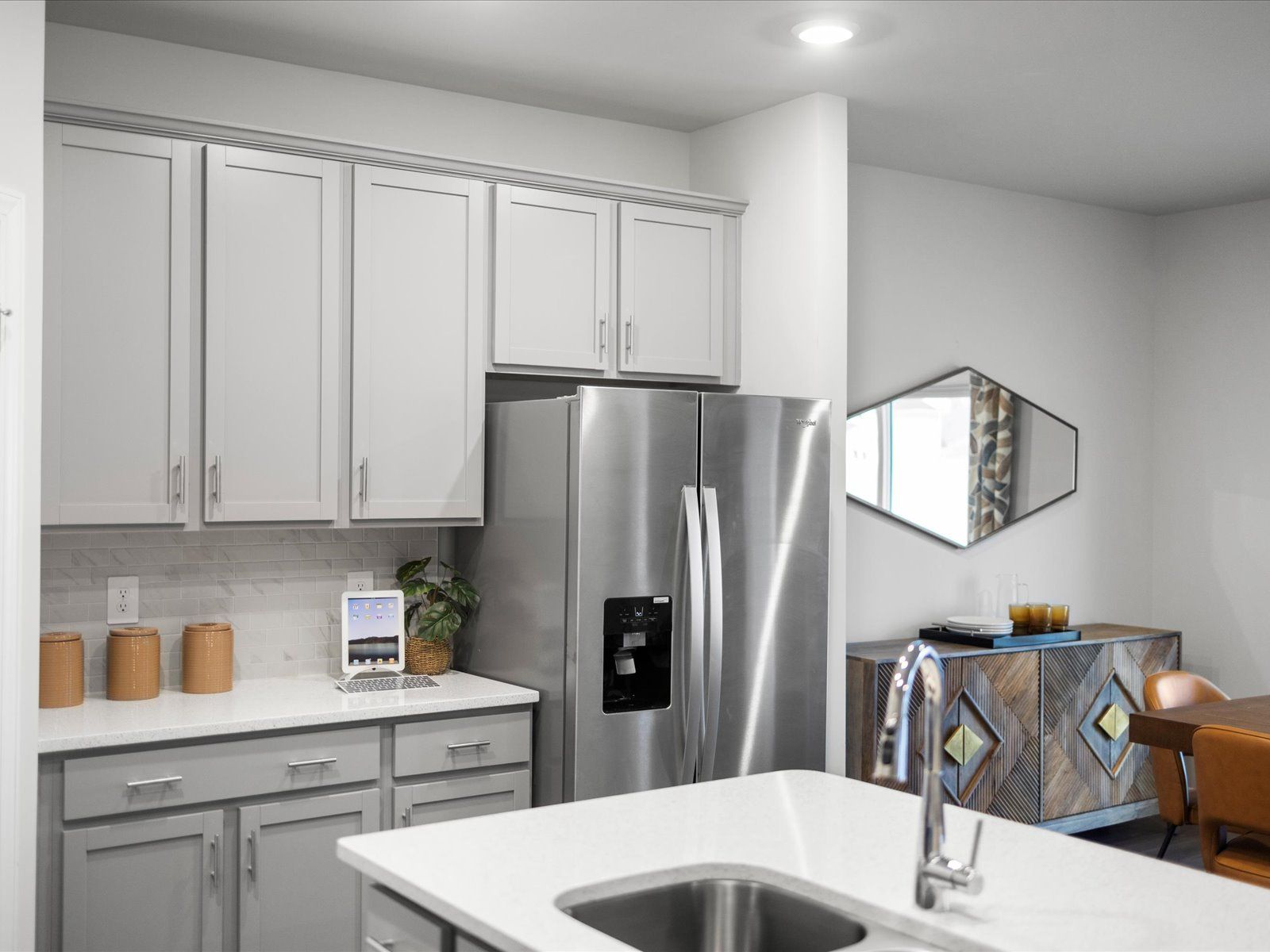 Welcome to the Chatham model at Maxwell Commons.