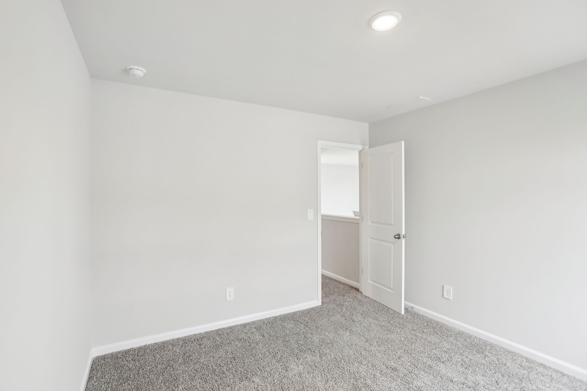 The Roswell floorplan with the Finesse Linen interior package.