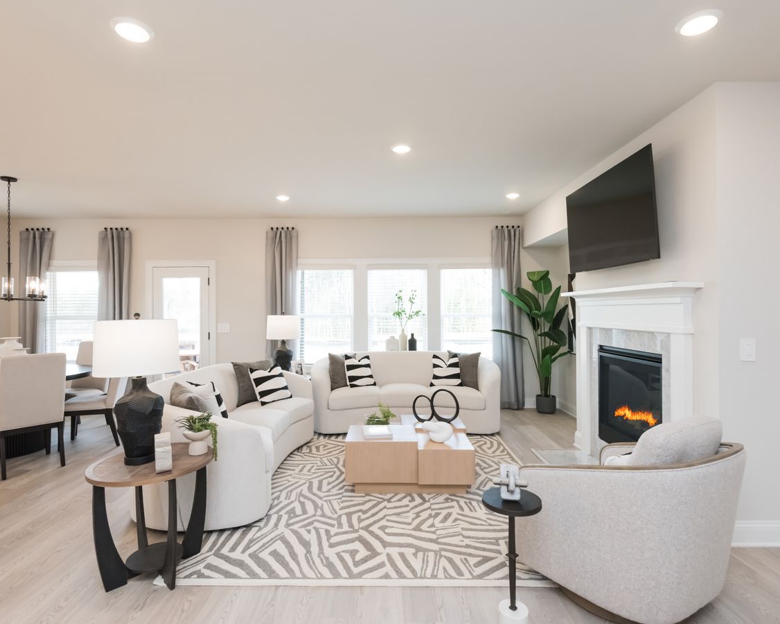 Welcome home to the Johnson floorplan modeled at Martin Springs.