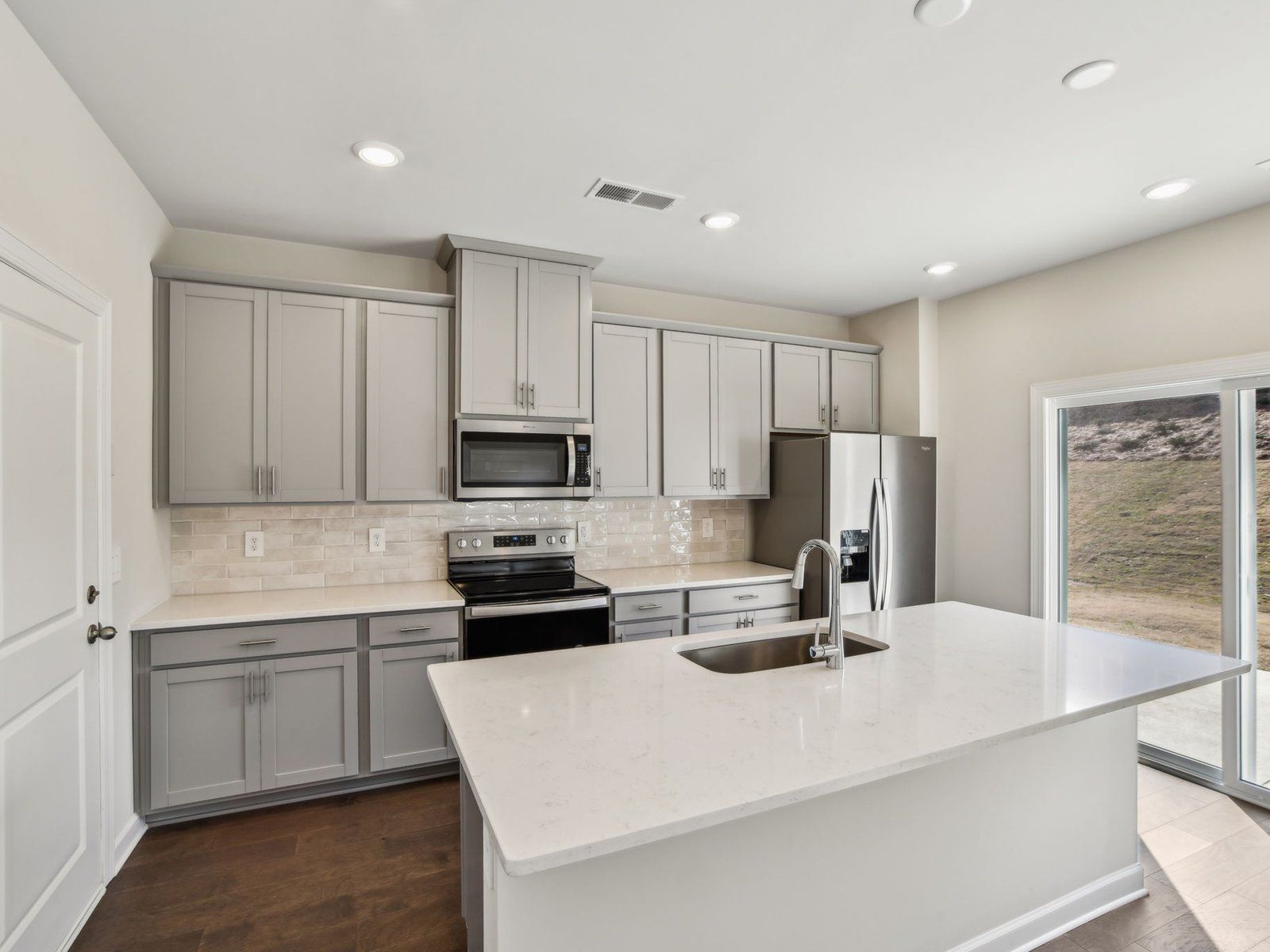 With an abundance of storage, you'll always have room to store your kitchen essentials.