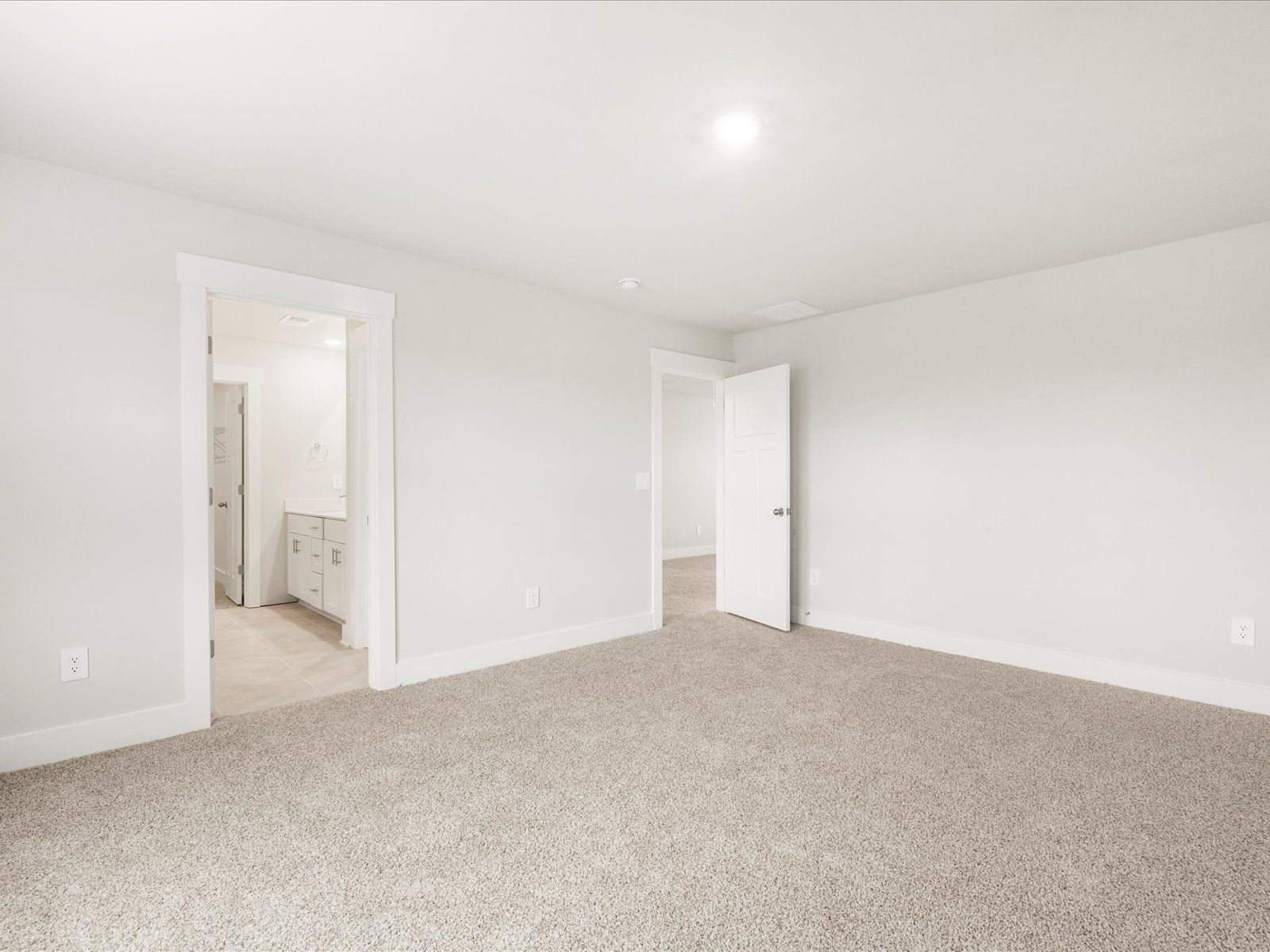 Welcome to the Brentwood floorplan at Chestnut Grove.