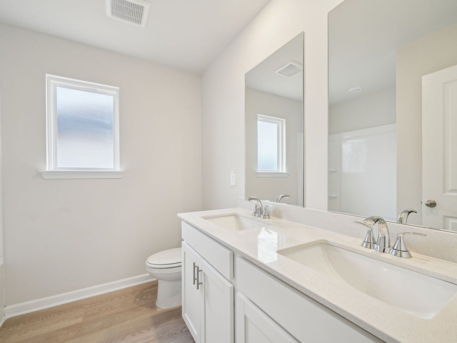 The Paisley floorplan with the Lush Linen interior package.