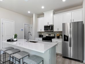 712 Southland Drive (Lakewood)