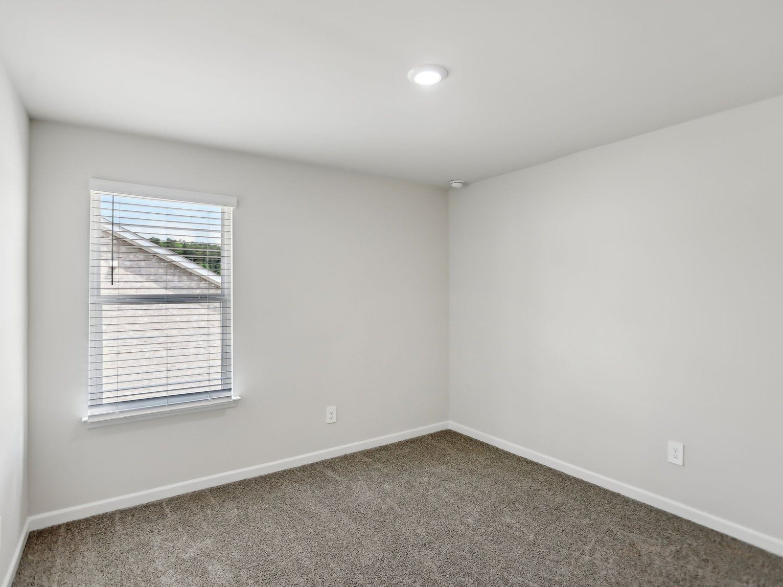 The Dakota floorplan with the Distinct Grey interior package.