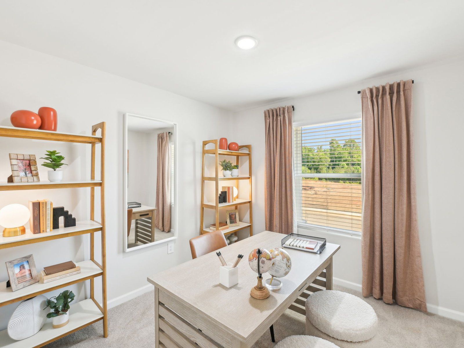 Secondary bedroom