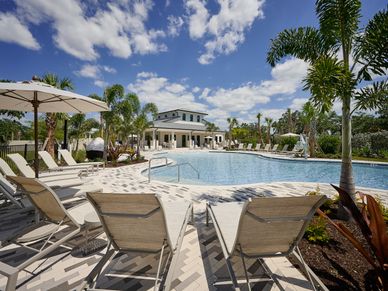 Salt Meadows Amenity Pool