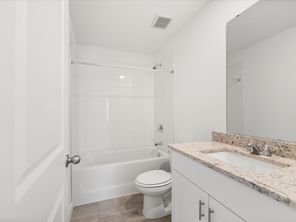 21 Derbyshire Dr (Acadia)