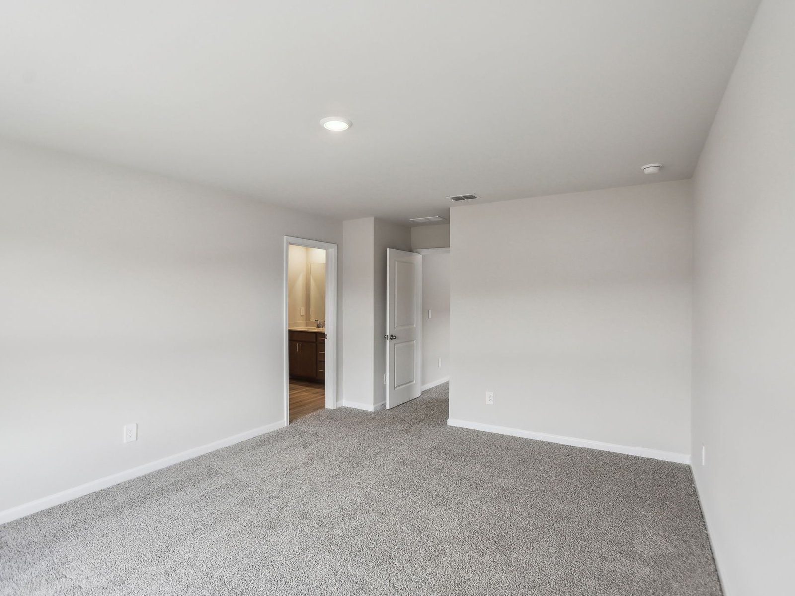 866 Misty Hollow Trail. Lawrenceville, GA 30045