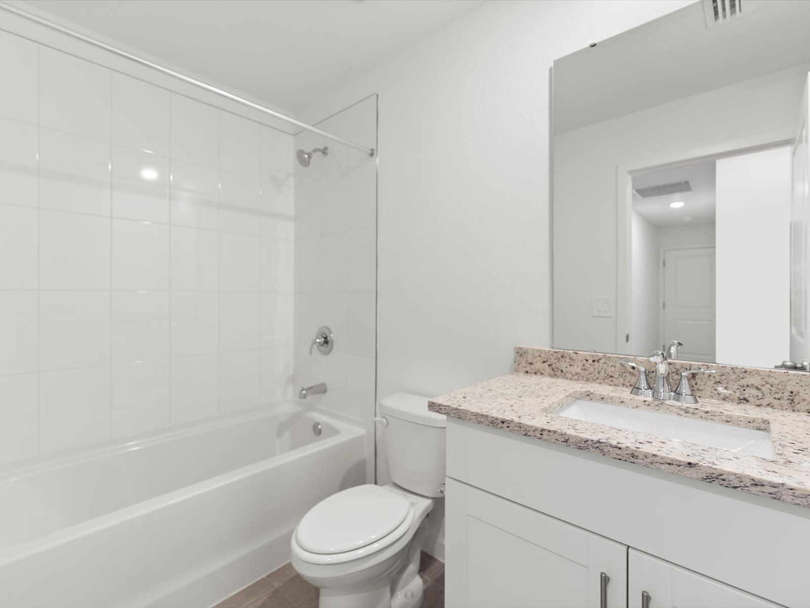 25 Derbyshire Dr (Denali)