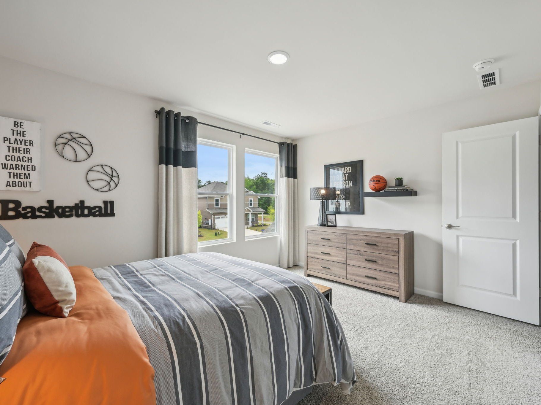 Oak Manor - Signature Series