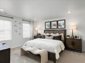 Poudre Heights: The Meadow Collection por Meritage Homes en Greeley Colorado