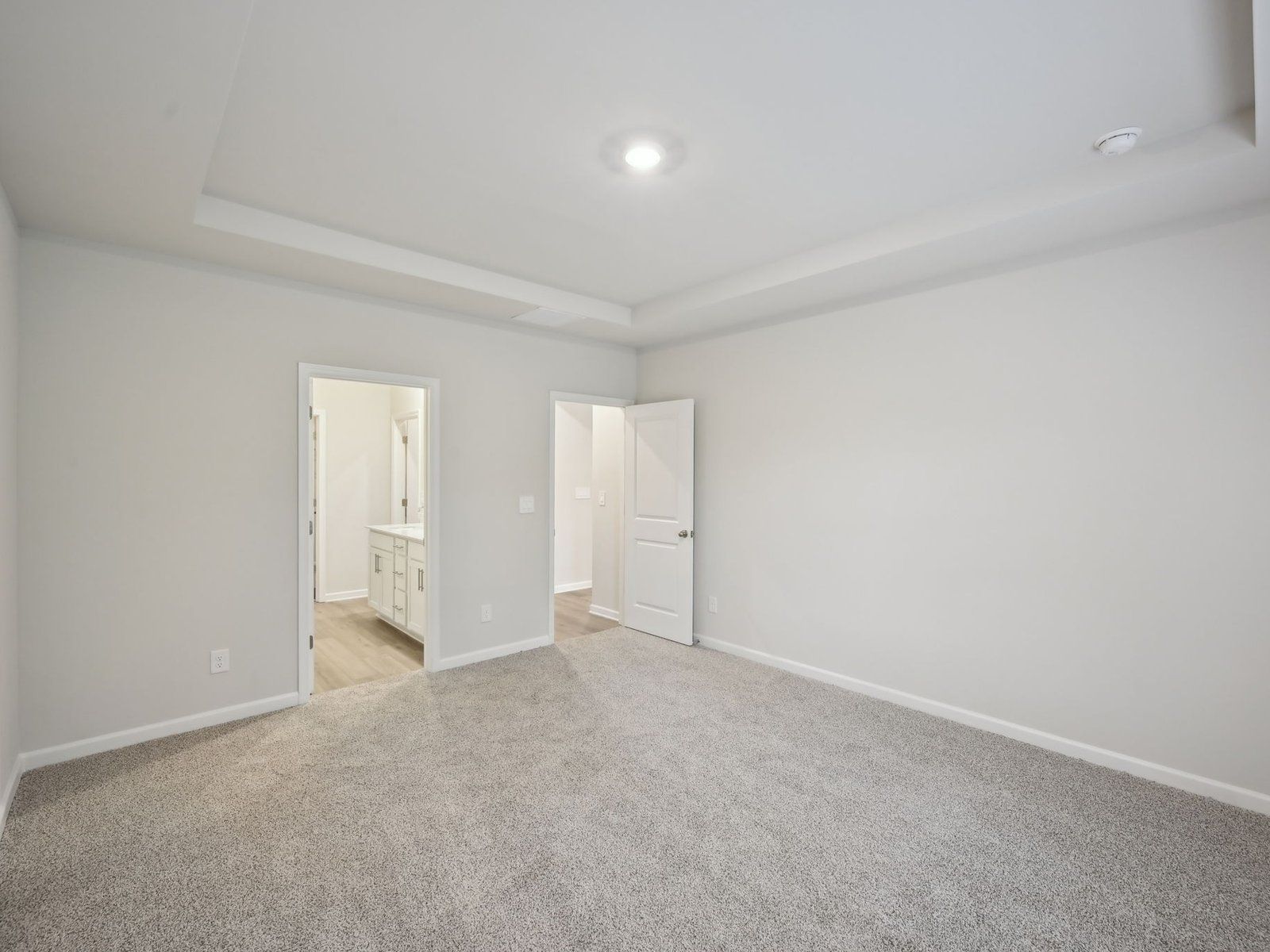 The Sherwood floorplan with the Elemental White interior package.