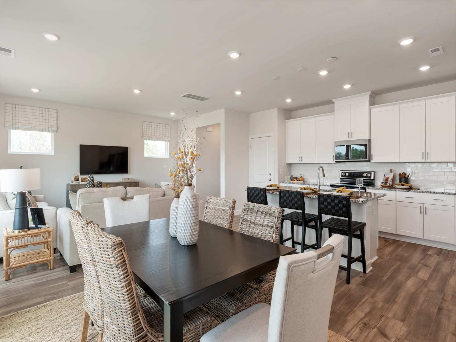 Enjoy fresh meals or host dinner parties in the dining space.