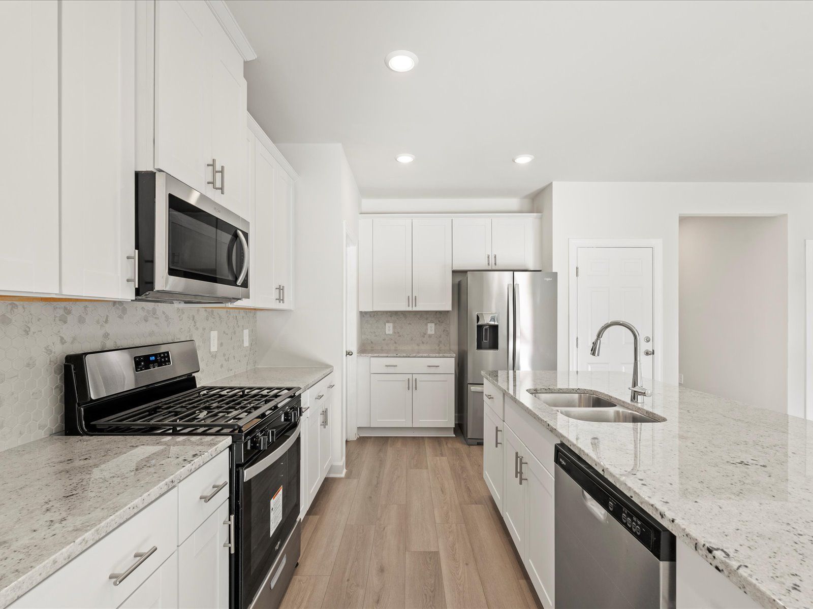Welcome to the Paisley floorplan at Brayfield Manor - Heritage Collection.
