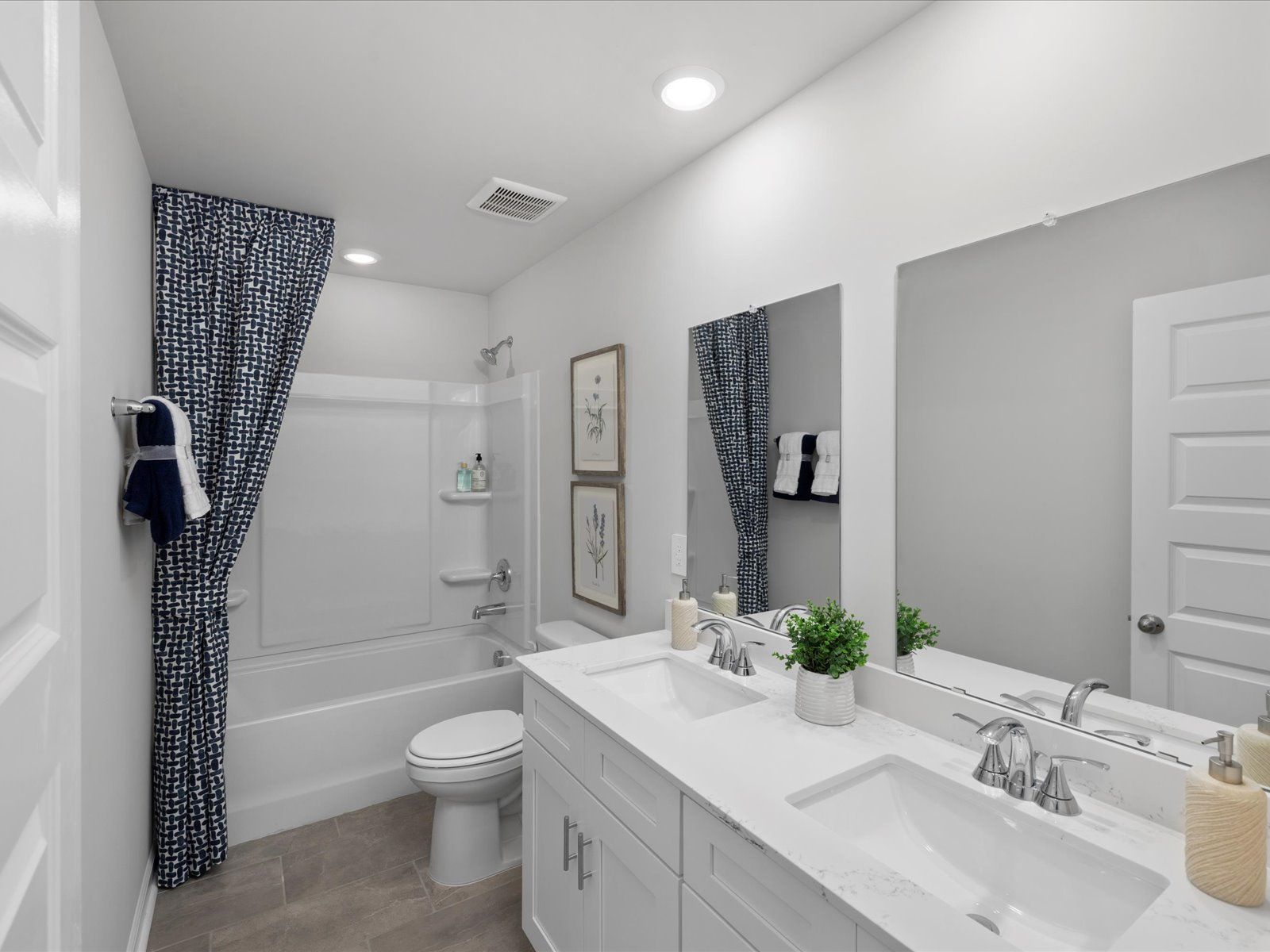 Welcome to the Lennon model at Creek Ridge in Spartanburg, SC.