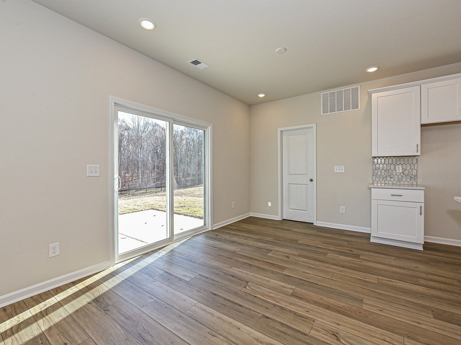 The flex space is perfect for a dining room or breakfast nook.