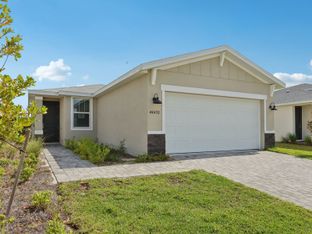 Finch - Crescent Lakes - Premier Series: Punta Gorda, Florida - Meritage Homes