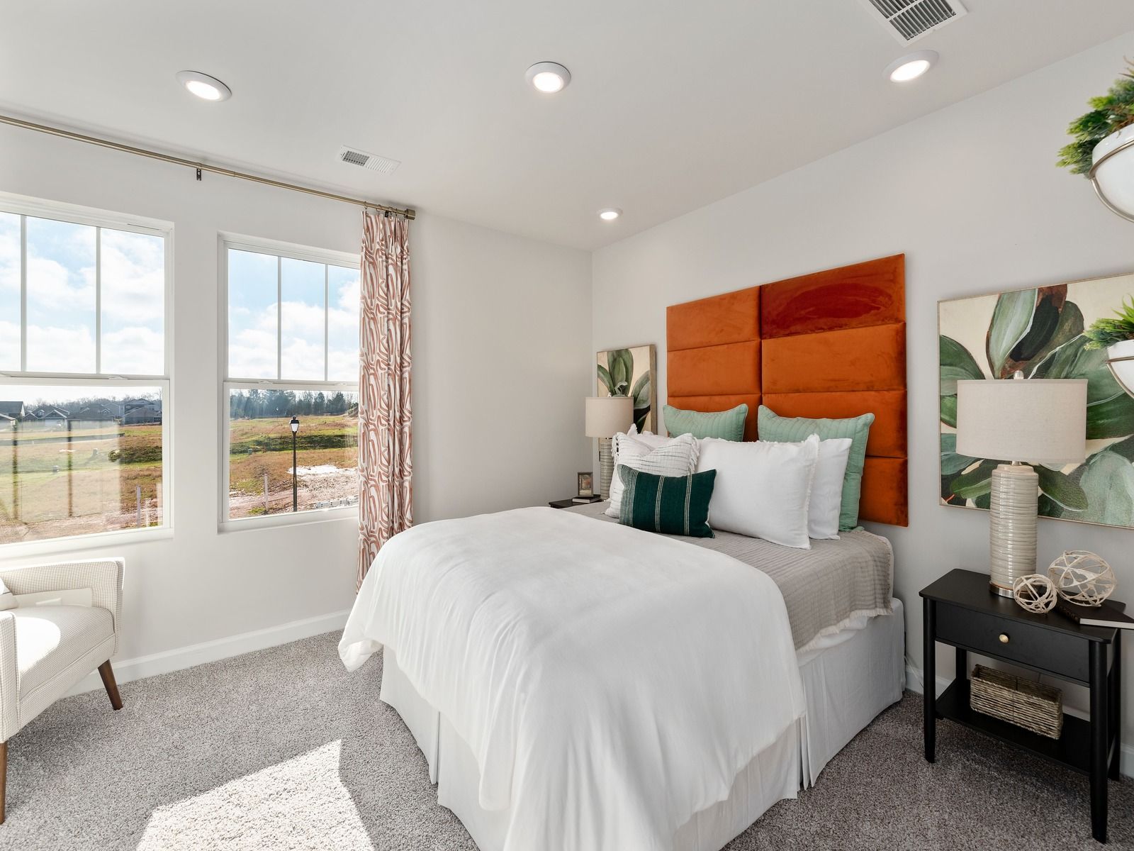 The Pearl floorplan includes two secondary bedrooms.
