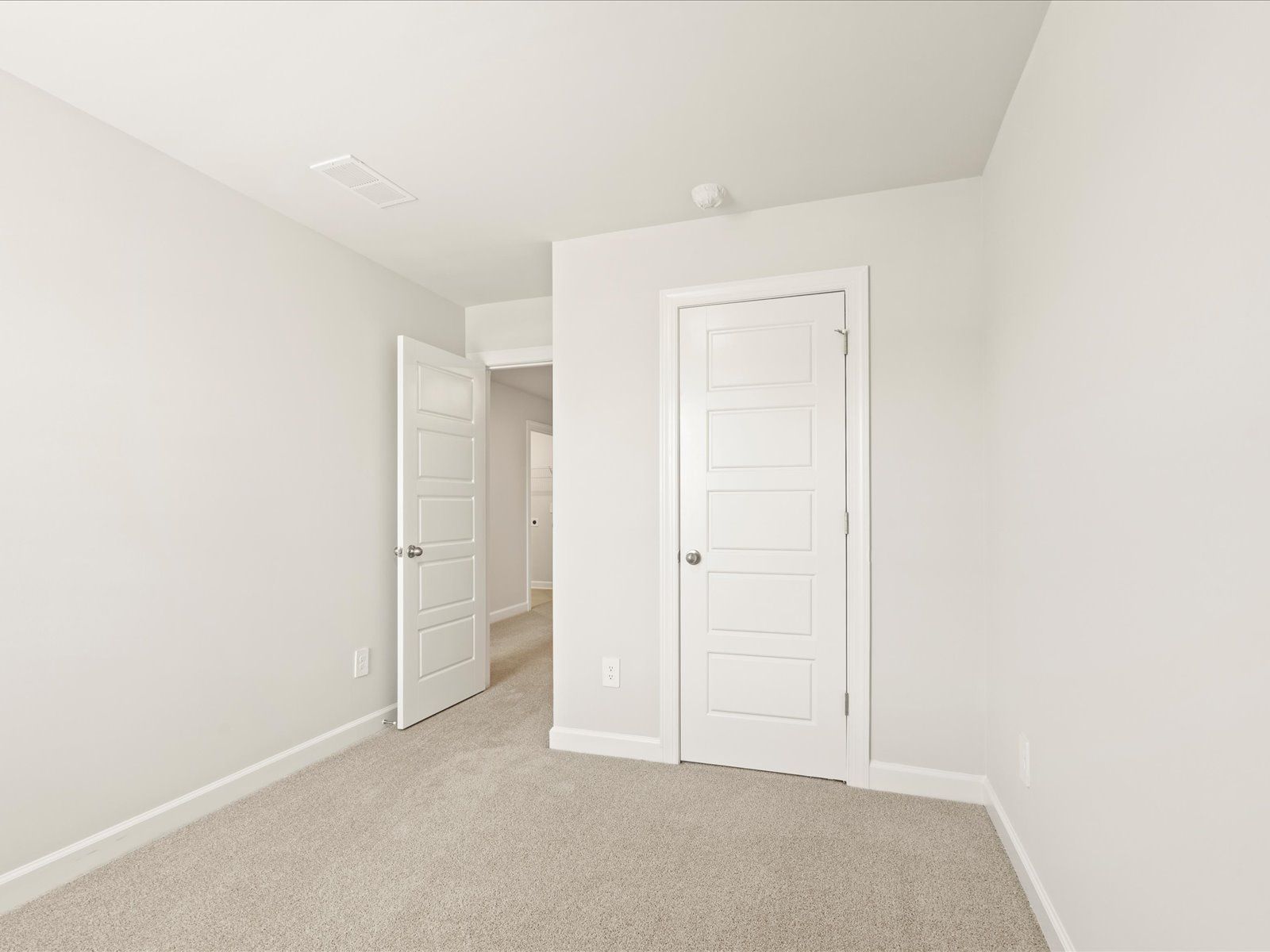 819 ERNEST LANE (Ashton)