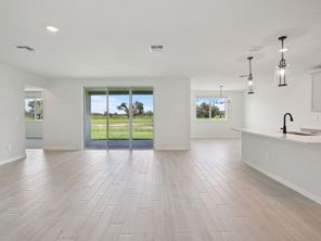 1806 DRAUGHTON DRIVE (Jasmine)