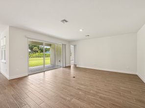 5661 Hampton Park Circle (Jade)