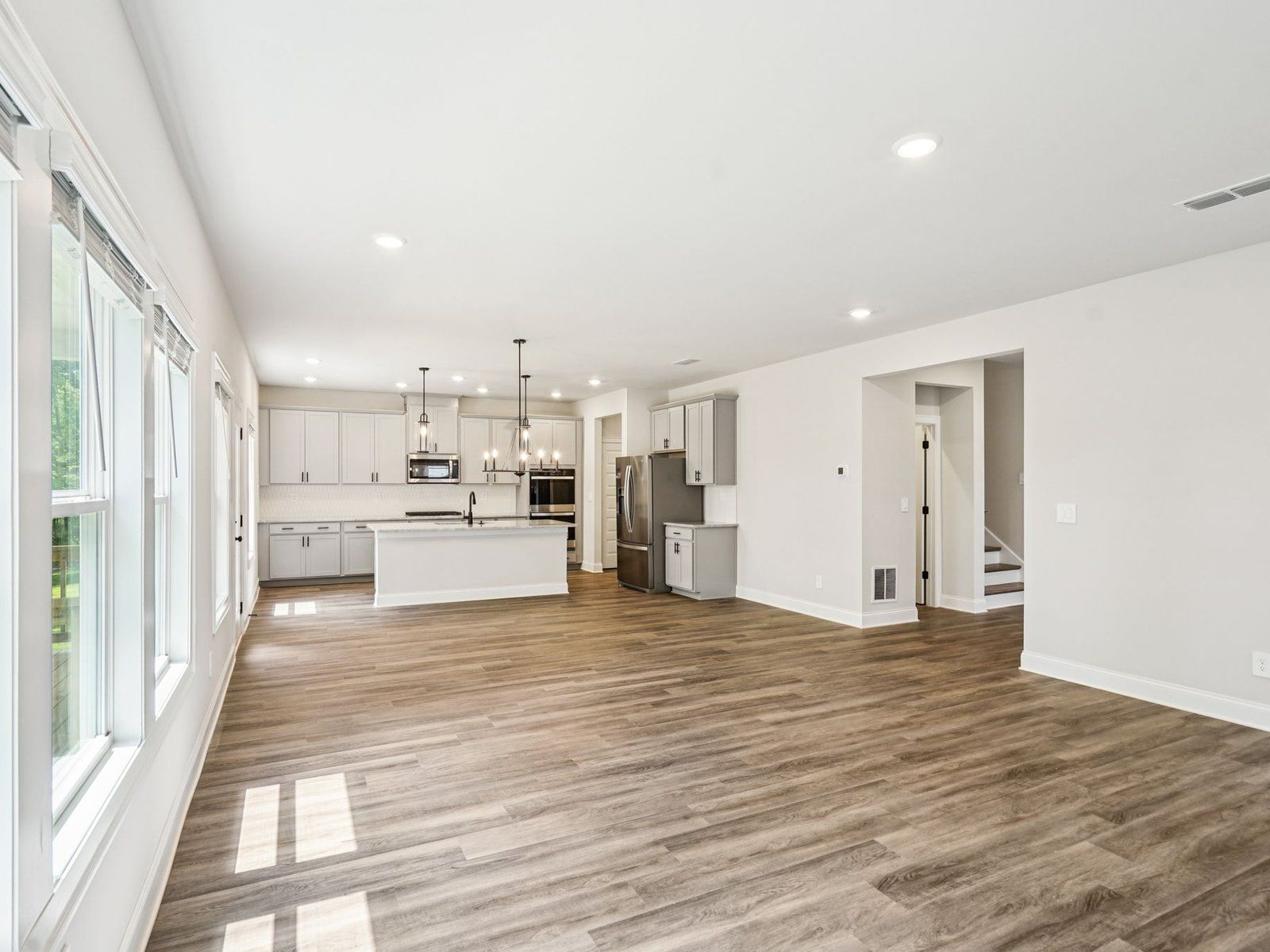 The Taylorsville Basement floorplan with the Distinct Gray interior package.