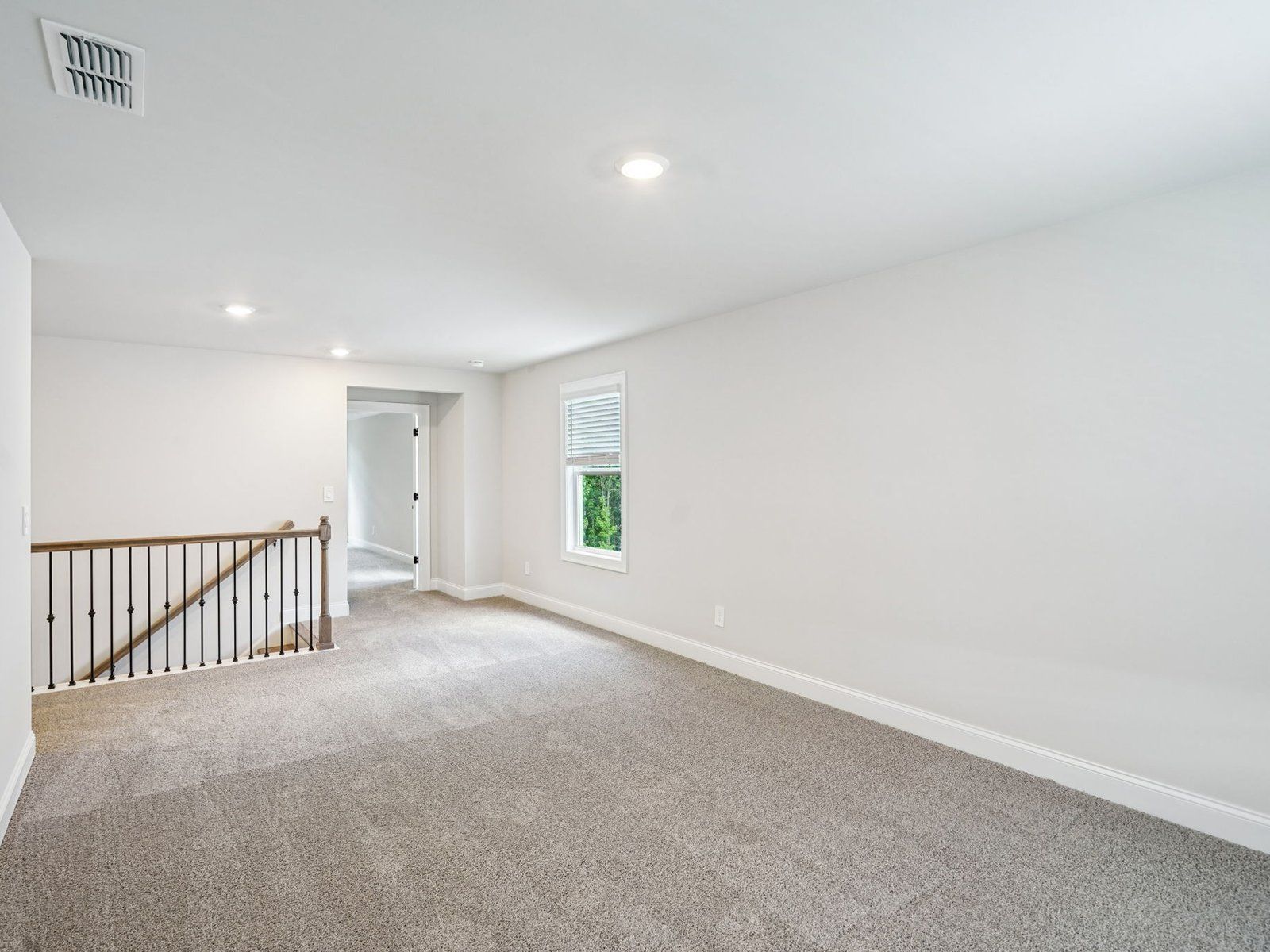The Taylorsville Basement floorplan with the Distinct Gray interior package.