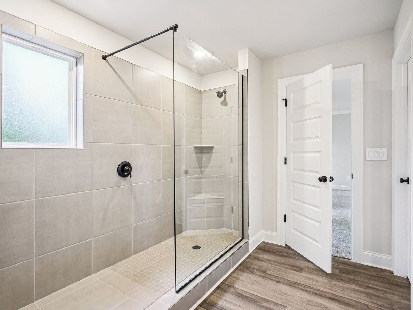 The Taylorsville Basement floorplan with the Distinct Gray interior package.
