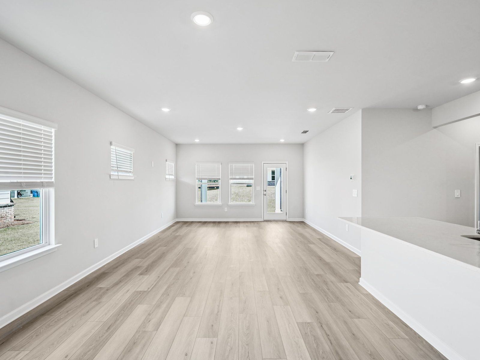 The Paisley floorplan with the Clarity Linen interior package.