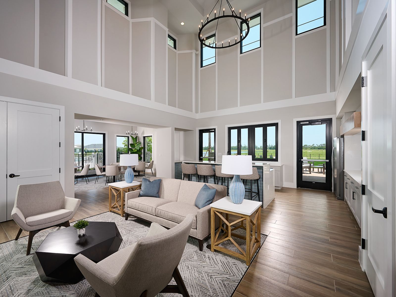 Magnolia Bay - Premier Series en Sarasota, FL. Casas Nuevas y Planos de  Distribución de Meritage Homes, image size:1600x1200