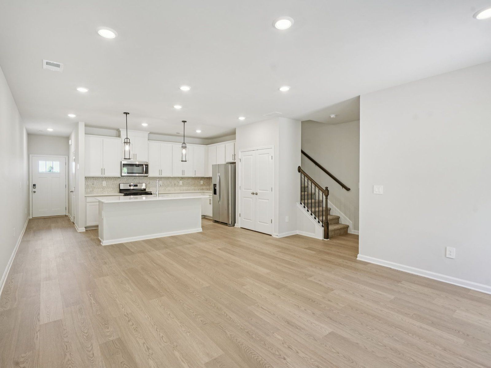 The Jewel floorplan with the Divine White interior package.