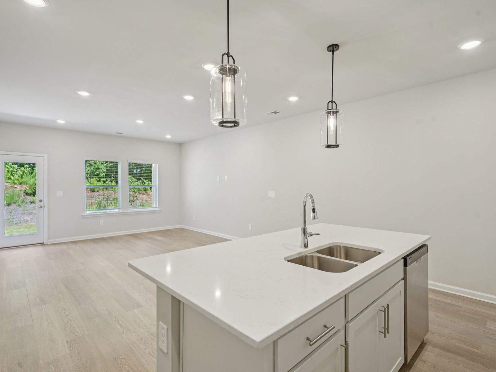 The Jewel floorplan with the Divine White interior package.