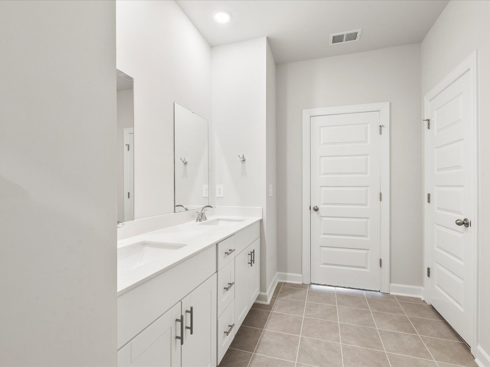 Welcome to the Chandler floorplan at Brayfield Manor - Signature Collection.